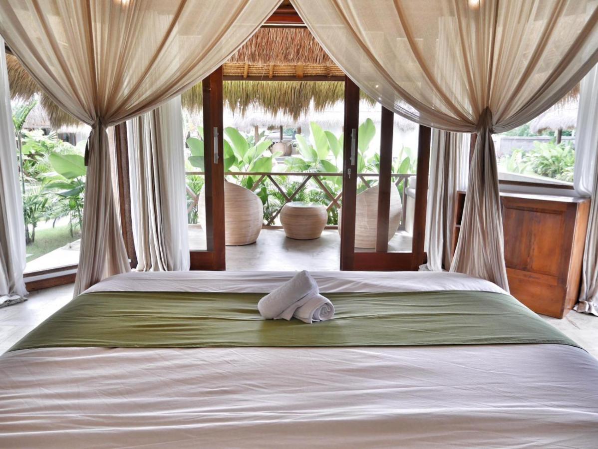 Emocean Beach Boutique Dive Resort Amed Extérieur photo
