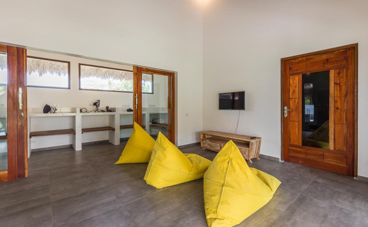 Emocean Beach Boutique Dive Resort Amed Extérieur photo