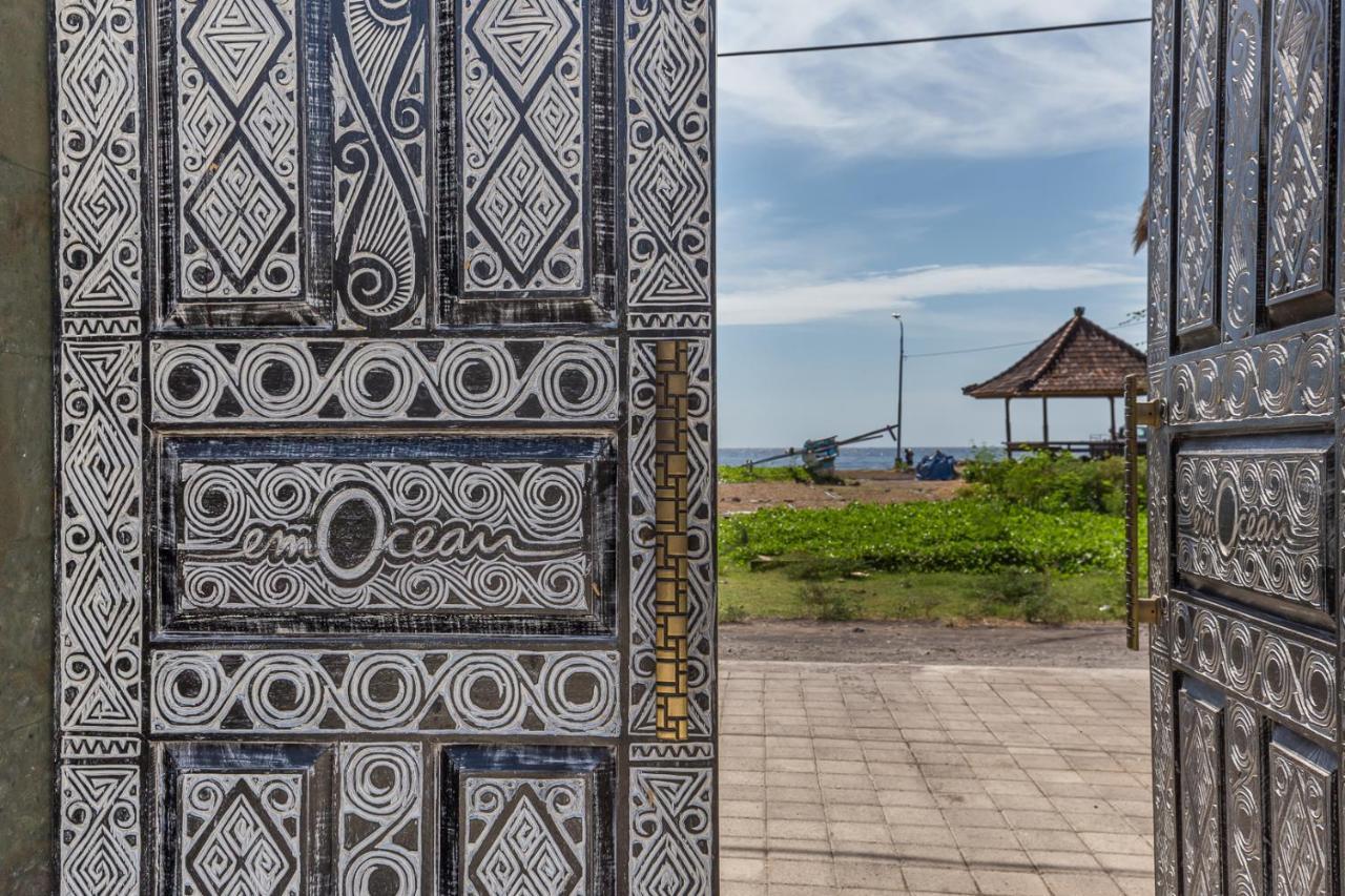 Emocean Beach Boutique Dive Resort Amed Extérieur photo